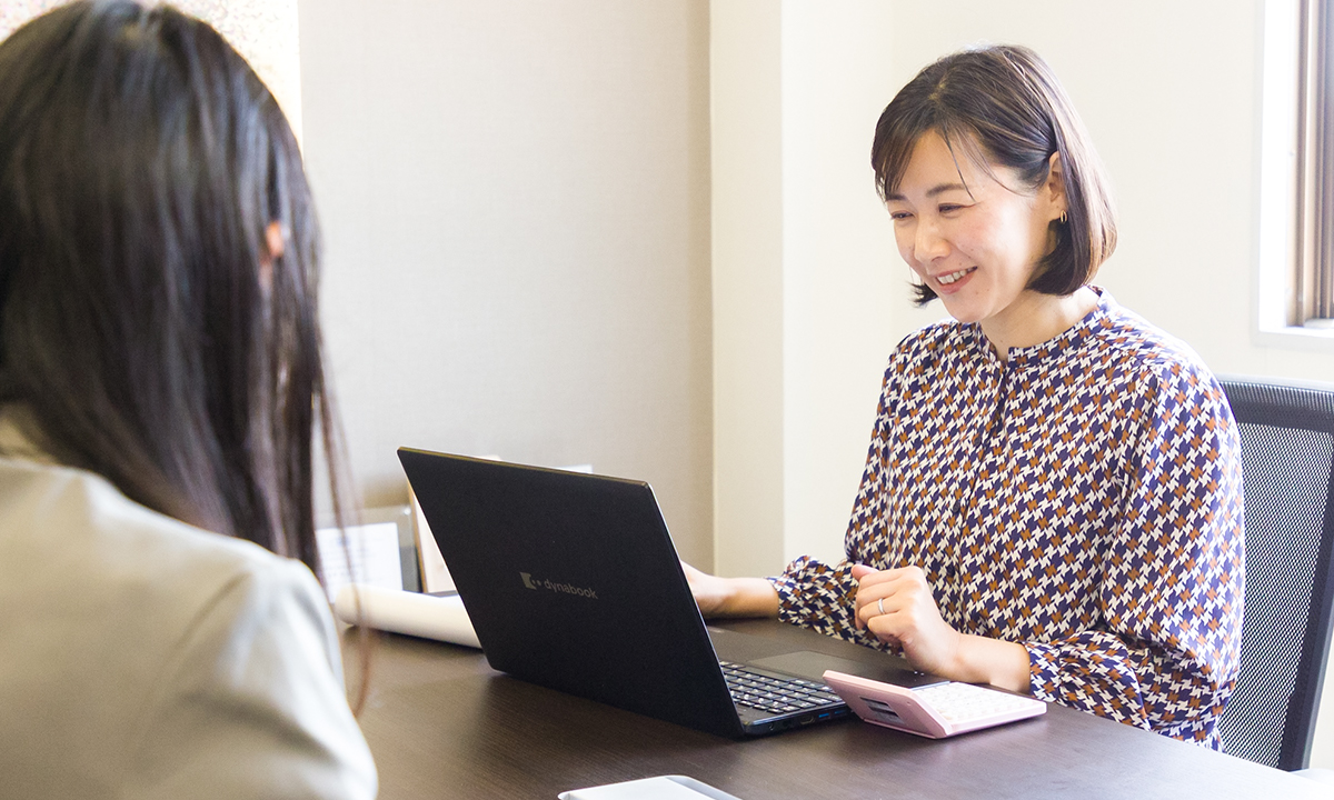社内の雰囲気や、スタッフの印象を教えてください。